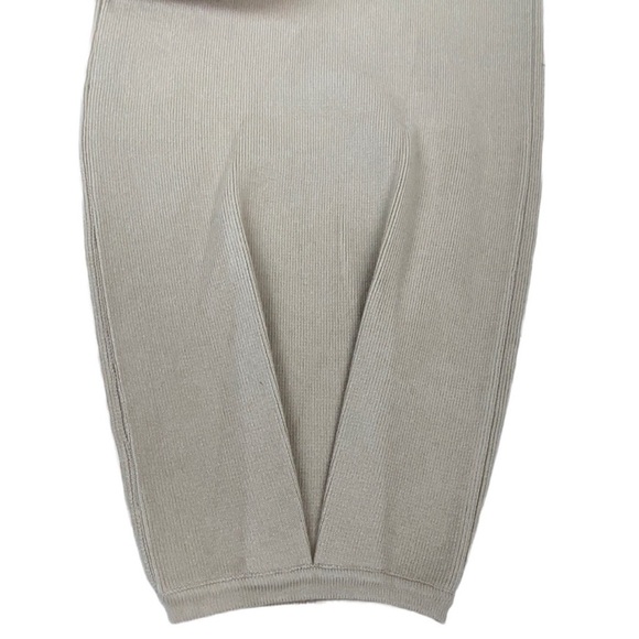 Ugerlov Set Sweater Pullover Top
and High Waisted Pants Lounge Set Beige - Picture 9 of 13